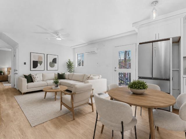 Apartment for rent in Canoga Park, California