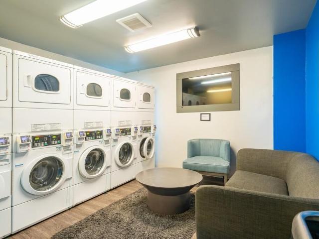 Apartment for rent in San Mateo, California