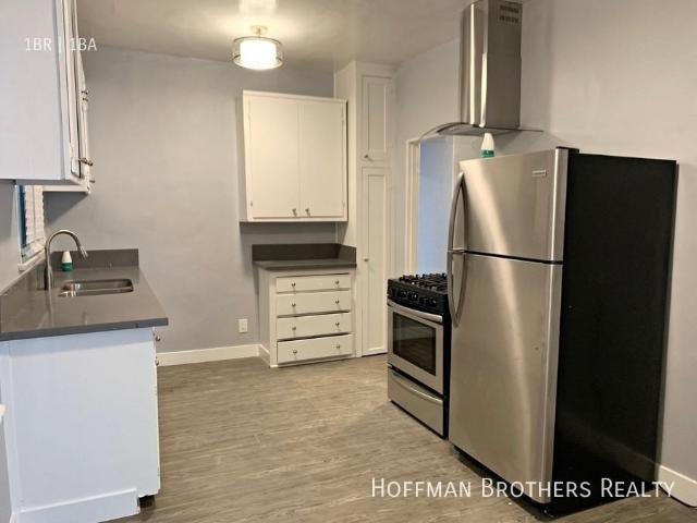Apartment for rent in Glendale, California