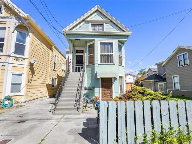 Apartment for rent in Alameda, California
