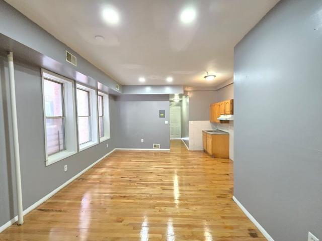 Apartment for rent in Newark, New Jersey