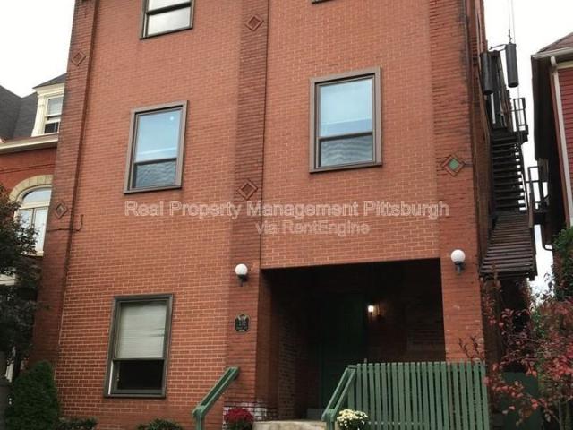 Apartment for rent in Pittsburg, Pennsylvania