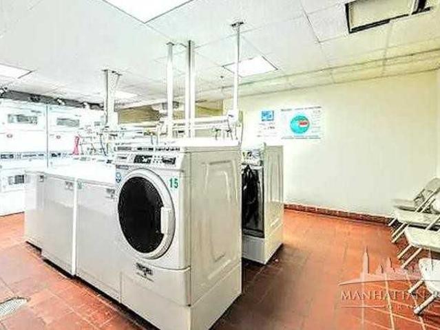 Apartment for rent in Arverne, New York