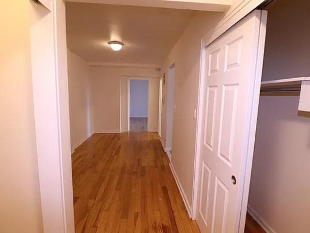 Apartment for rent in Arverne, New York