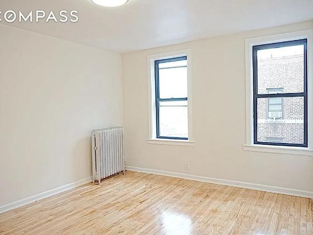 Apartment for rent in Arverne, New York