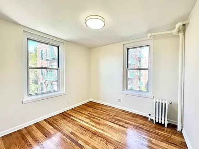 Apartment for rent in Arverne, New York