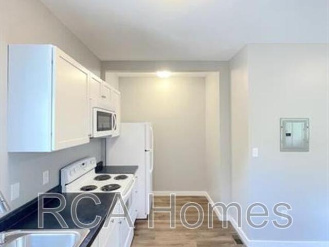 Apartment for rent in Camby, Indiana