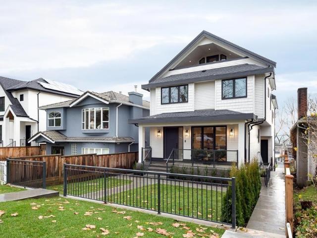 Apartment for rent in Vancouver, British Columbia