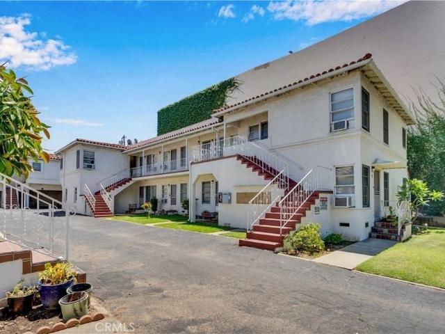 Apartment for rent in Alhambra, California