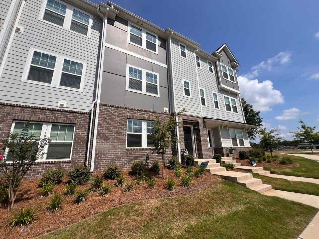 Apartment for rent in Mecklenburg, North Carolina