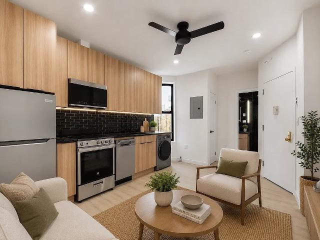Apartment for rent in Arverne, New York
