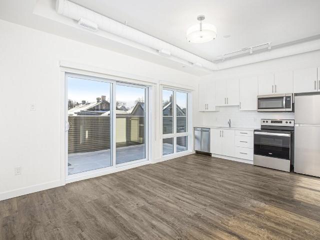 Apartment for rent in Mulhurst Bay, Ontario