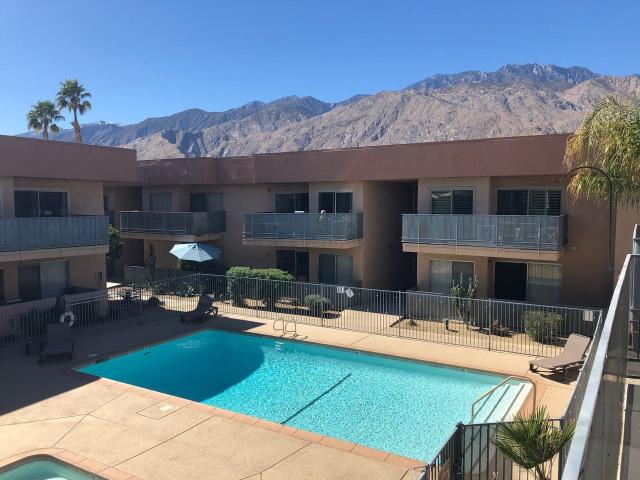 Apartment for rent in Palm Springs, California