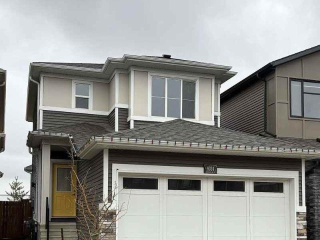 Apartment for rent in Wedgewood, Alberta