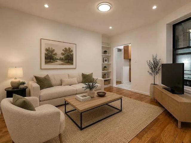 Apartment for rent in The Bronx, Arverne