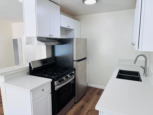Property for rent in Canoga Park, California