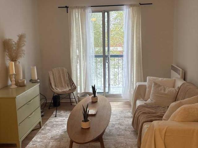 Apartment for rent in St. Leonard's, Quebec