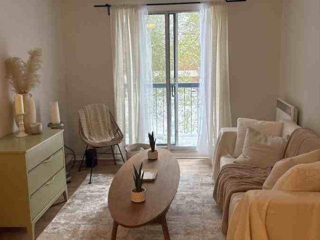 Apartment for rent in St. Leonard's, Quebec