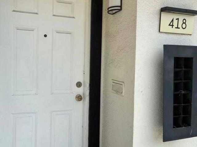 Apartment for rent in Long Beach, California
