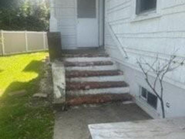 Apartment for rent in Nassau, New York