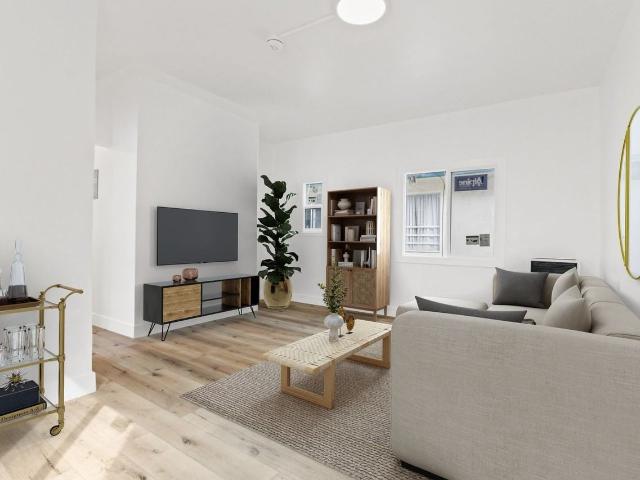 Apartment for rent in Canoga Park, California