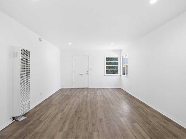 Apartment for rent in Hawthorne, California