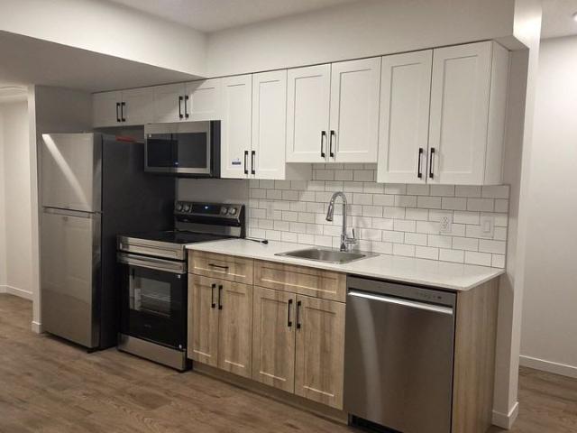 Apartment for rent in Wedgewood, Alberta