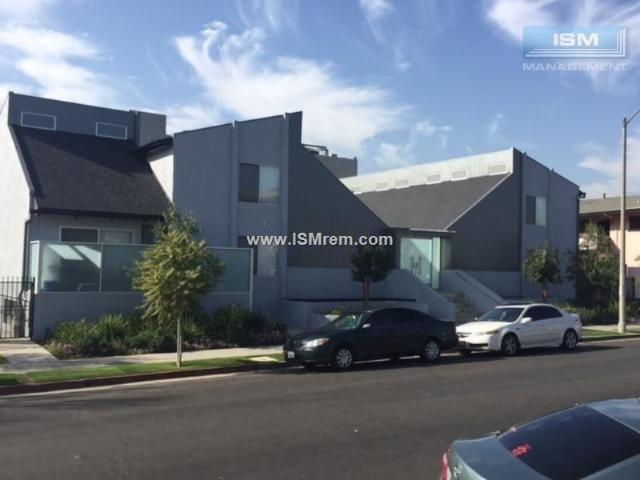 Apartment for rent in Canoga Park, California