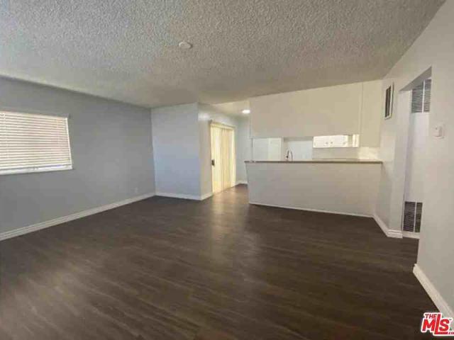 Apartment for rent in Hawthorne, California