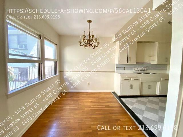 Apartment for rent in Canoga Park, California