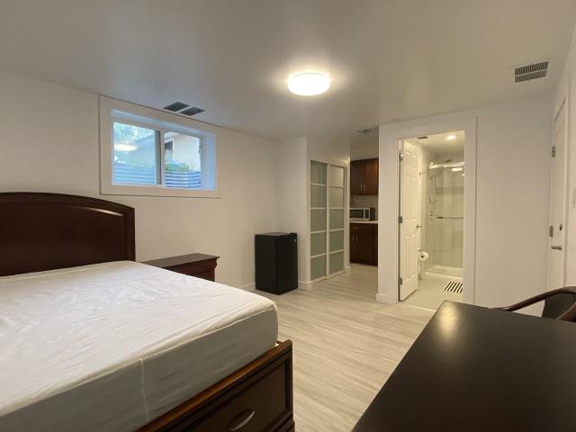Apartment for rent in Wedgewood, Alberta