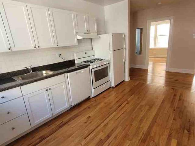 Apartment for rent in Chicago Park, Illinois