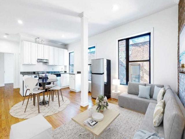 Apartment for rent in Arverne, New York