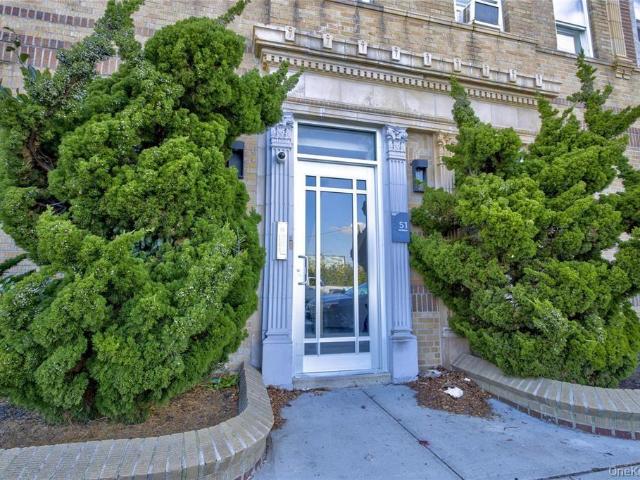 Apartment for rent in Nassau, New York