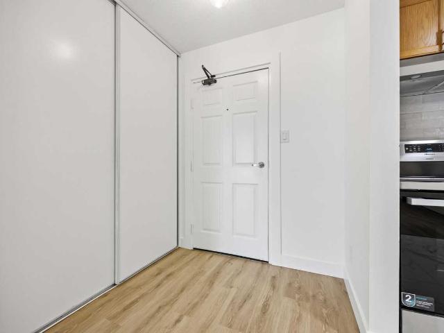 Apartment for rent in Plympton–wyoming, Ontario