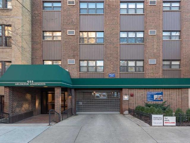 Apartment for rent in Chicago Park, Illinois