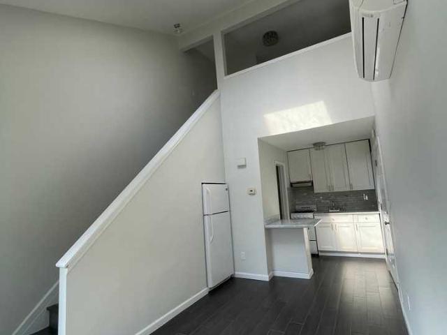 Apartment for rent in Arverne, New York