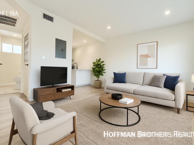 Apartment for rent in Canoga Park, California