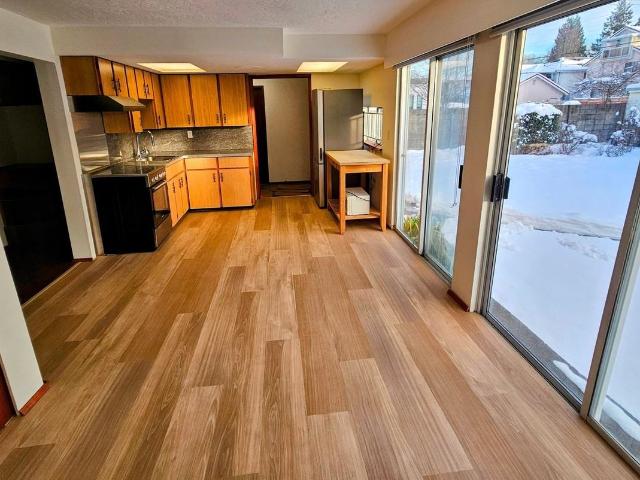 Apartment for rent in Fraserhood, Vancouver