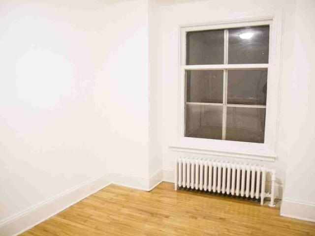 Apartment for rent in Mulhurst Bay, Ontario