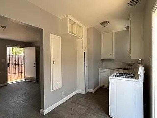 Apartment for rent in Anaheim, California