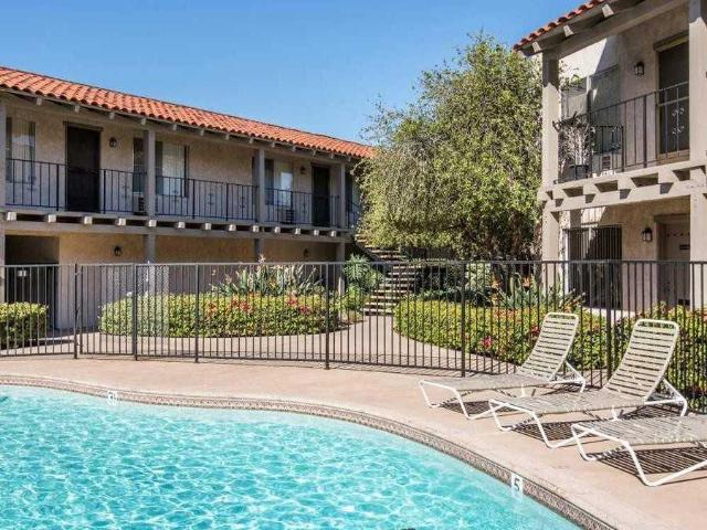 Apartment for rent in Cypress, California