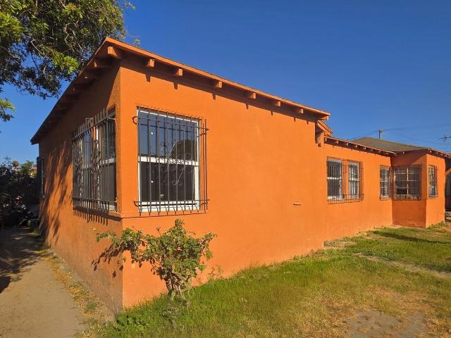 Apartment for rent in Compton, California