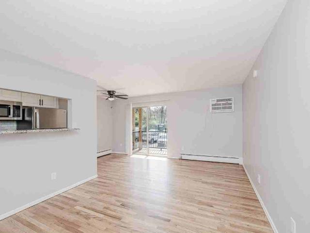 Apartment for rent in Roselawn, Ohio