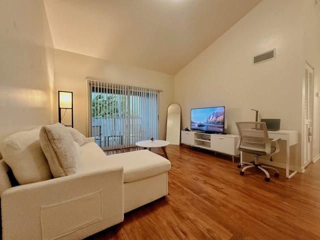 Apartment for rent in Pembroke Pines, Florida