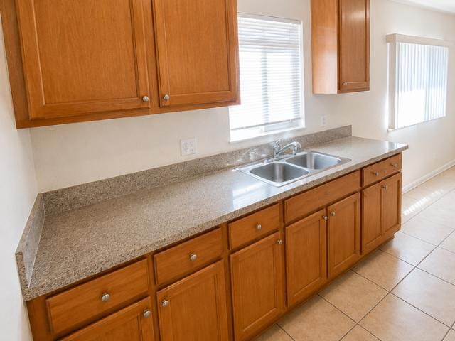 Apartment for rent in Inglewood, California