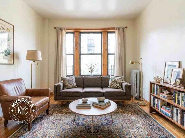 Apartment for rent in Arverne, New York