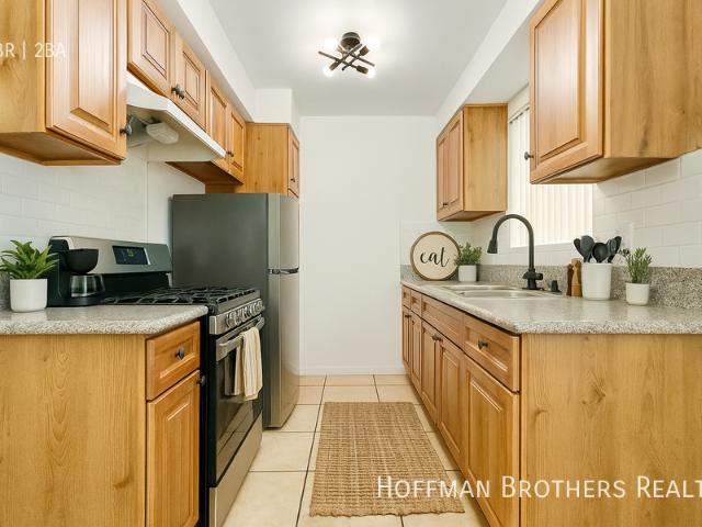 Apartment for rent in Canoga Park, California