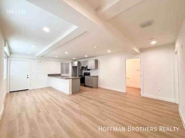 Apartment for rent in Canoga Park, California