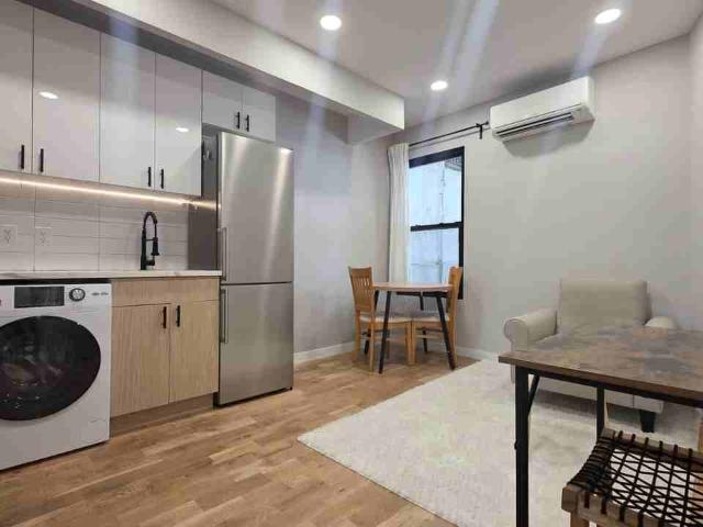 Apartment for rent in Arverne, New York